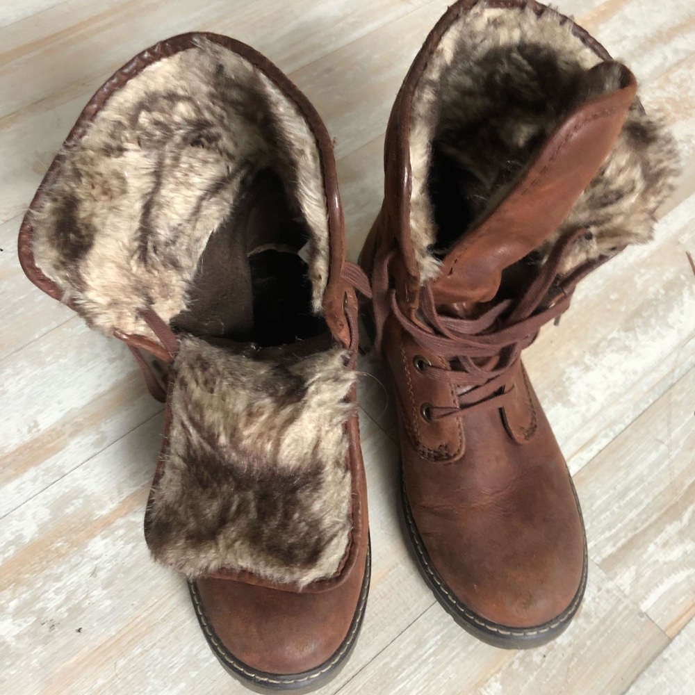 Fur-lined Boots